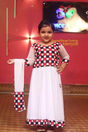 Pin by Anu Mahi on Kidzzz | Long frocks for kids, Fancy dress for kids,  Traditional baby dresses